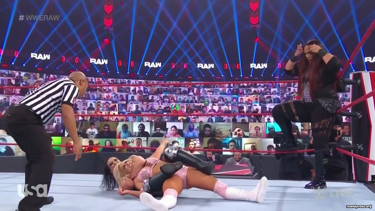 WWE_Monday_Night_Raw_2021_01_11_720p_HDTV_x264-NWCHD_mp43029.jpg