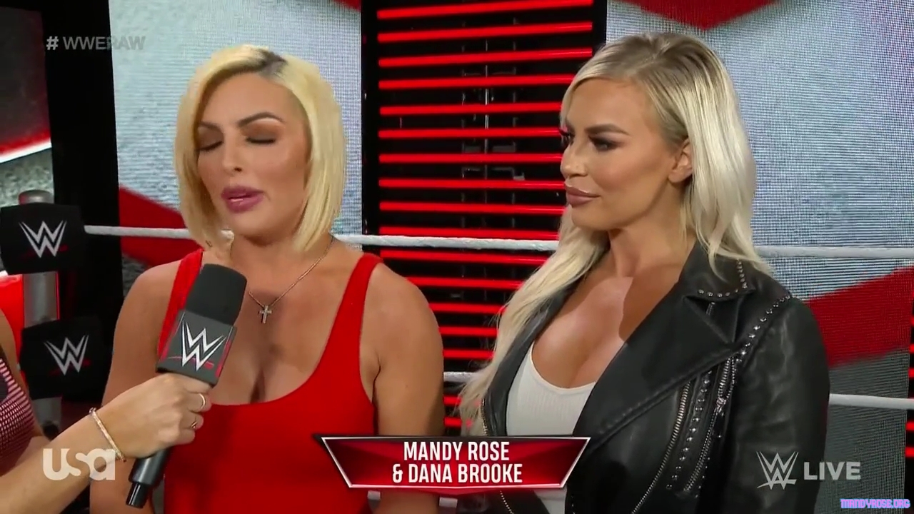 WWE_Monday_Night_Raw_2021_03_08_720p_HDTV_x264-NWCHD_mp48211.jpg