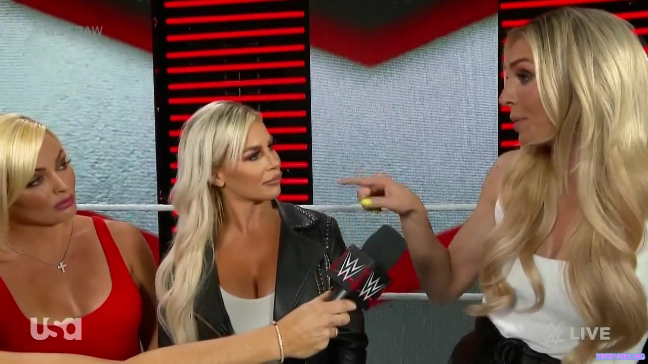 WWE_Monday_Night_Raw_2021_03_08_720p_HDTV_x264-NWCHD_mp48254.jpg