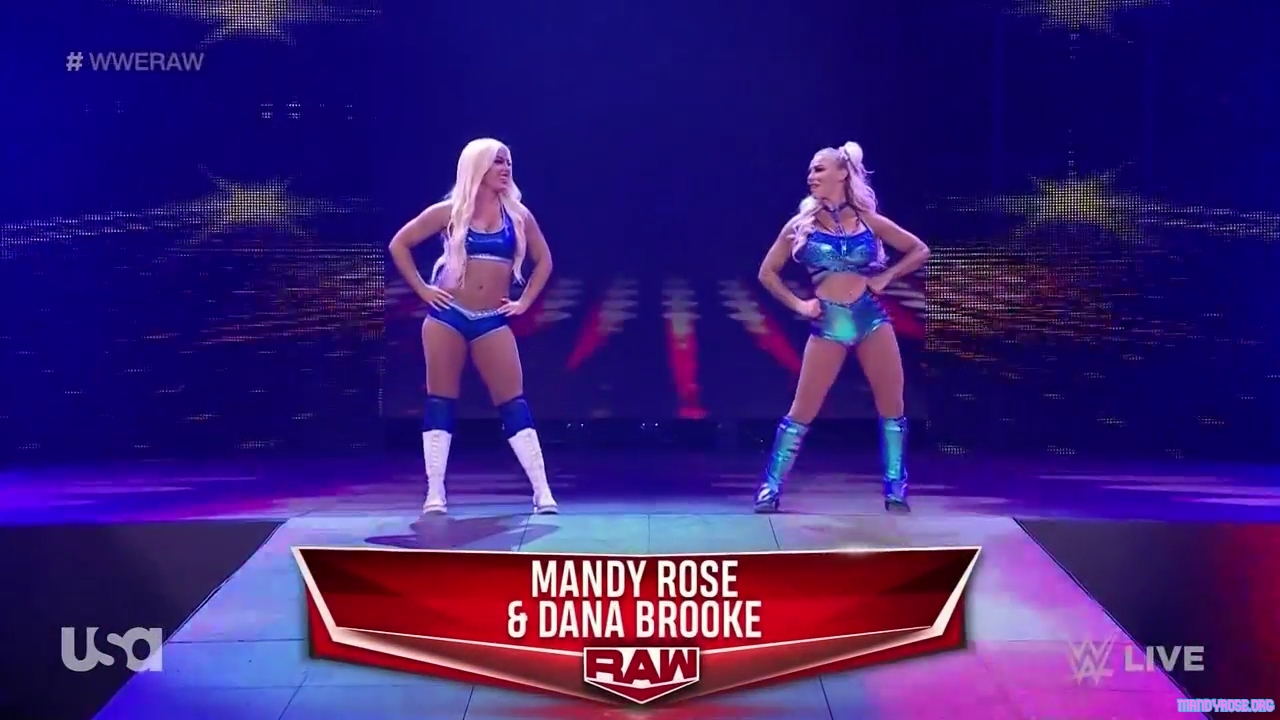 WWE_Monday_Night_Raw_2021_05_10_720p_HDTV_x264-NWCHD_mp40143.jpg