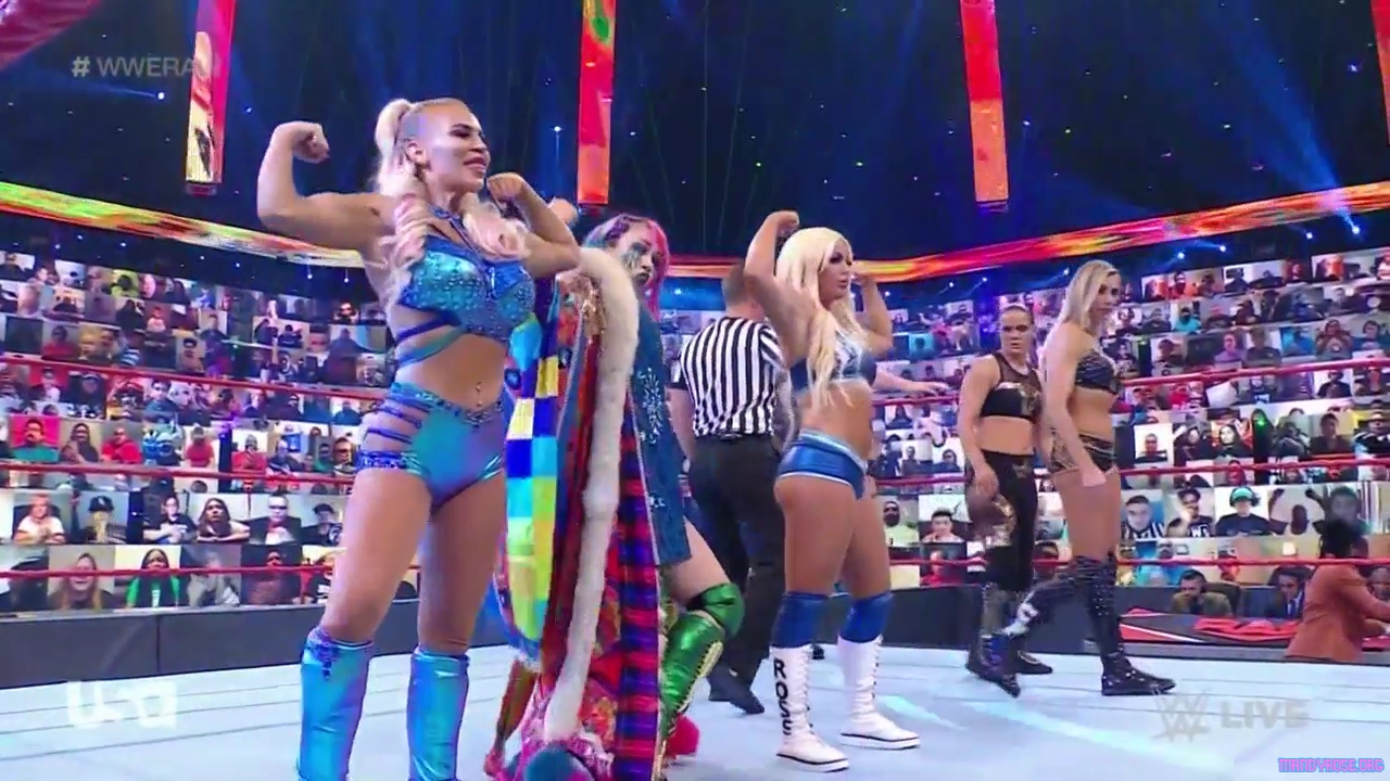 WWE_Monday_Night_Raw_2021_05_10_720p_HDTV_x264-NWCHD_mp40211.jpg