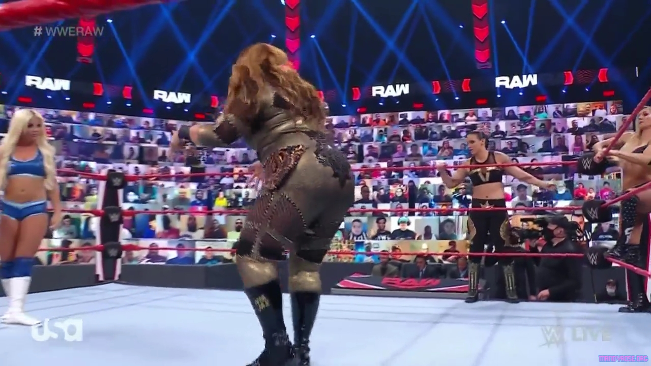 WWE_Monday_Night_Raw_2021_05_10_720p_HDTV_x264-NWCHD_mp40232.jpg