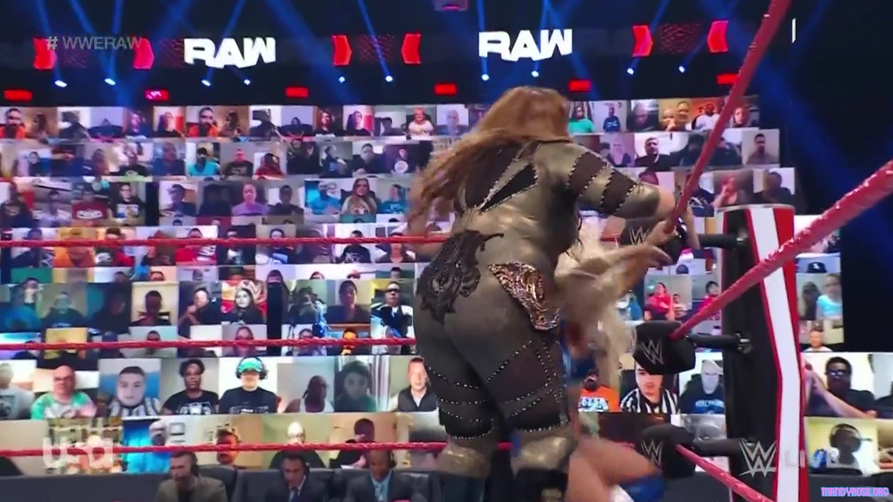 WWE_Monday_Night_Raw_2021_05_10_720p_HDTV_x264-NWCHD_mp40243.jpg