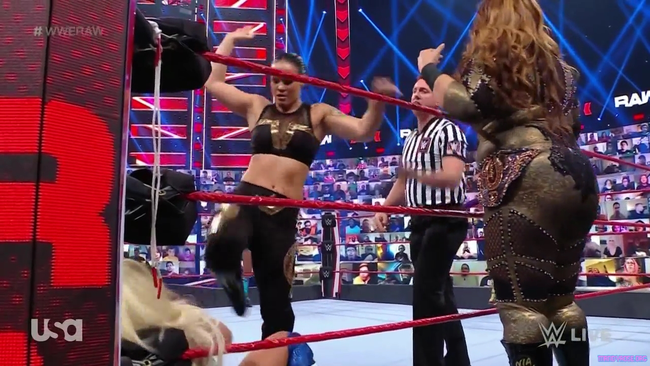 WWE_Monday_Night_Raw_2021_05_10_720p_HDTV_x264-NWCHD_mp40255.jpg