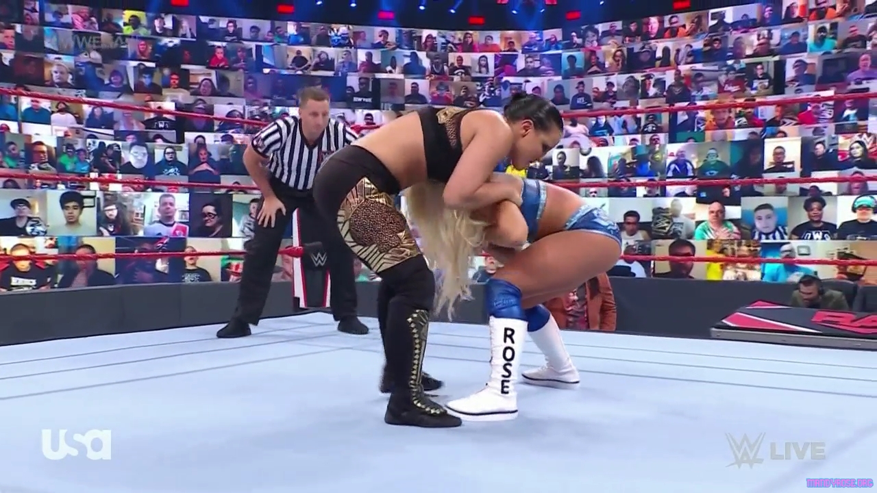 WWE_Monday_Night_Raw_2021_05_10_720p_HDTV_x264-NWCHD_mp40285.jpg