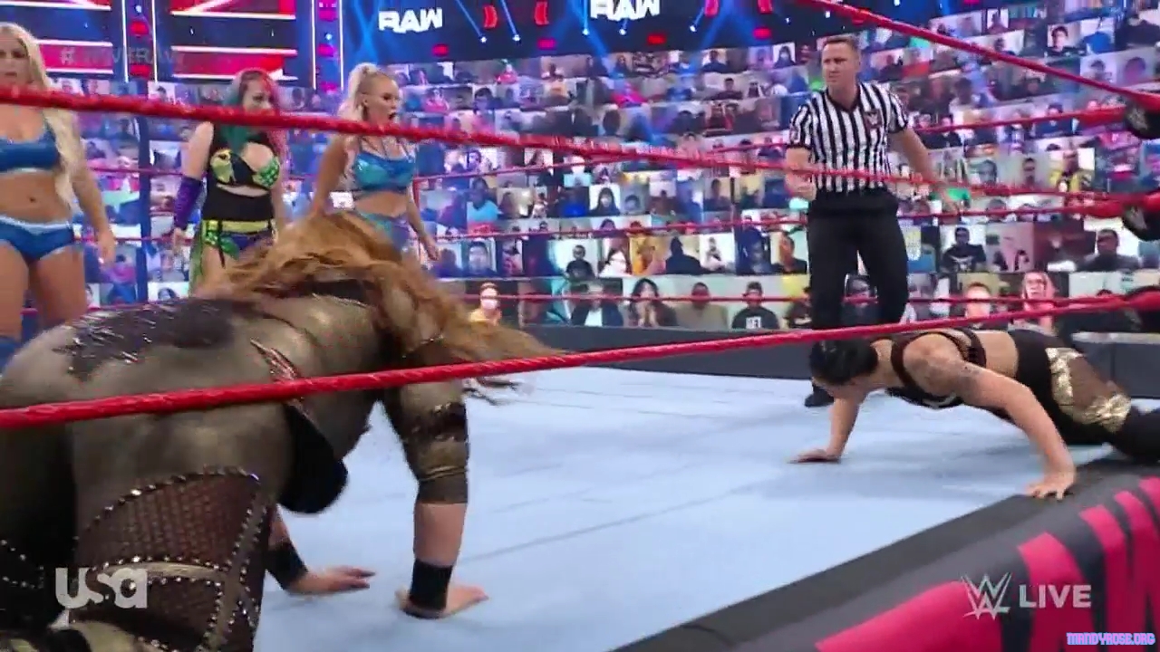 WWE_Monday_Night_Raw_2021_05_10_720p_HDTV_x264-NWCHD_mp40326.jpg