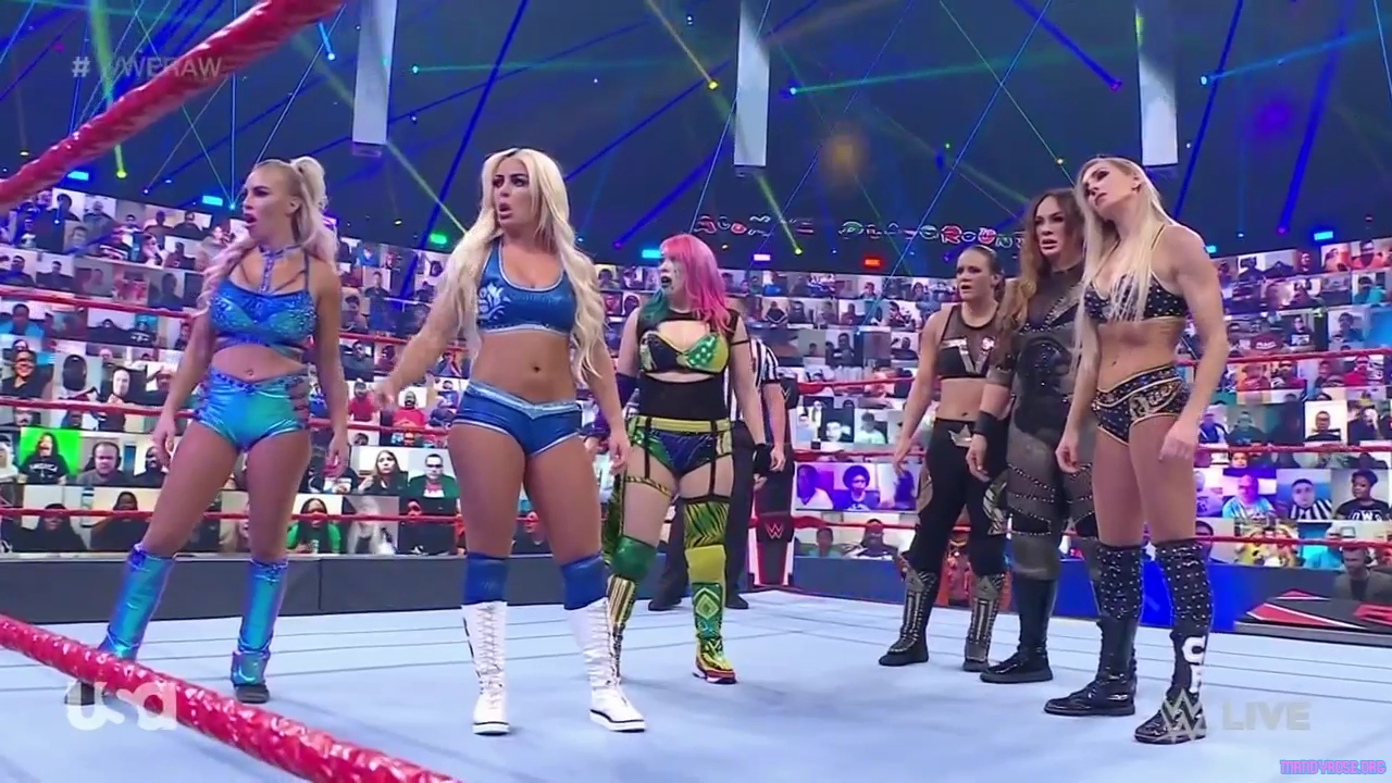 WWE_Monday_Night_Raw_2021_05_10_720p_HDTV_x264-NWCHD_mp40346.jpg