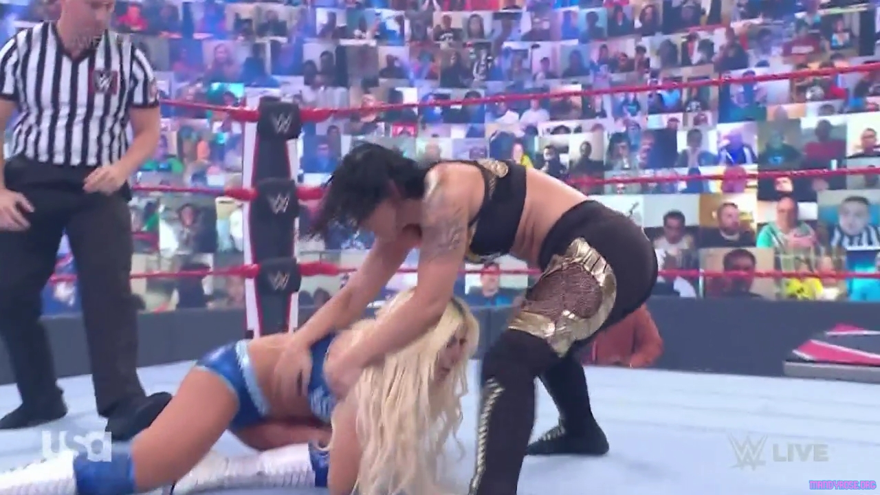 WWE_Monday_Night_Raw_2021_05_10_720p_HDTV_x264-NWCHD_mp40441.jpg
