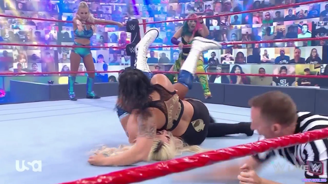 WWE_Monday_Night_Raw_2021_05_10_720p_HDTV_x264-NWCHD_mp40443.jpg