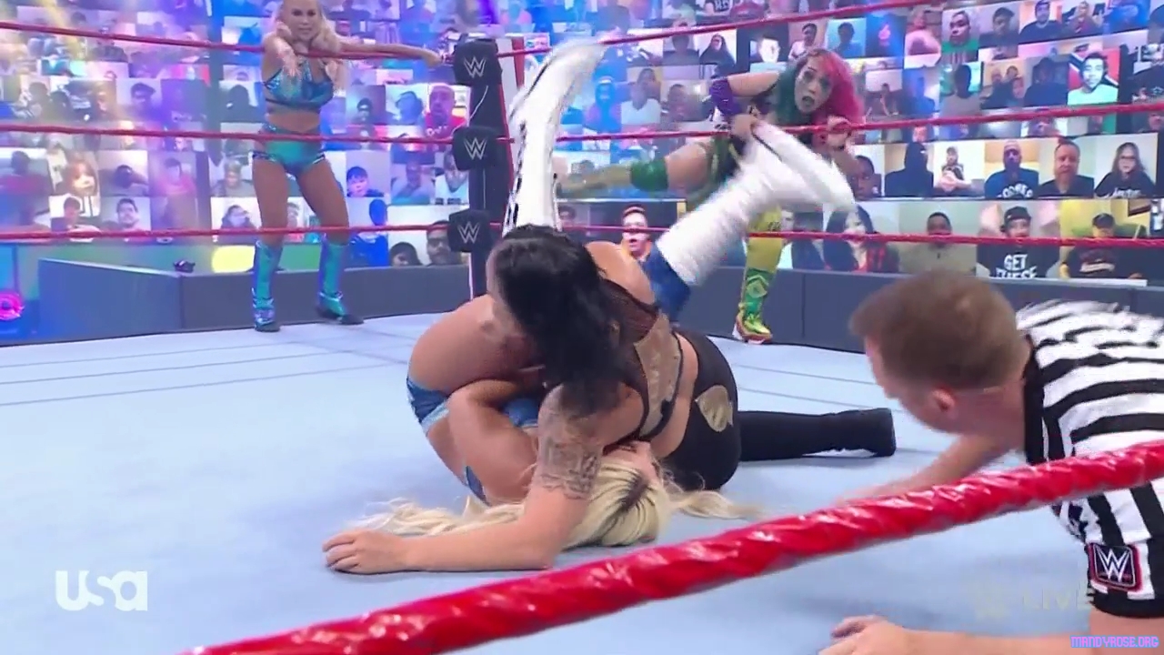 WWE_Monday_Night_Raw_2021_05_10_720p_HDTV_x264-NWCHD_mp40444.jpg