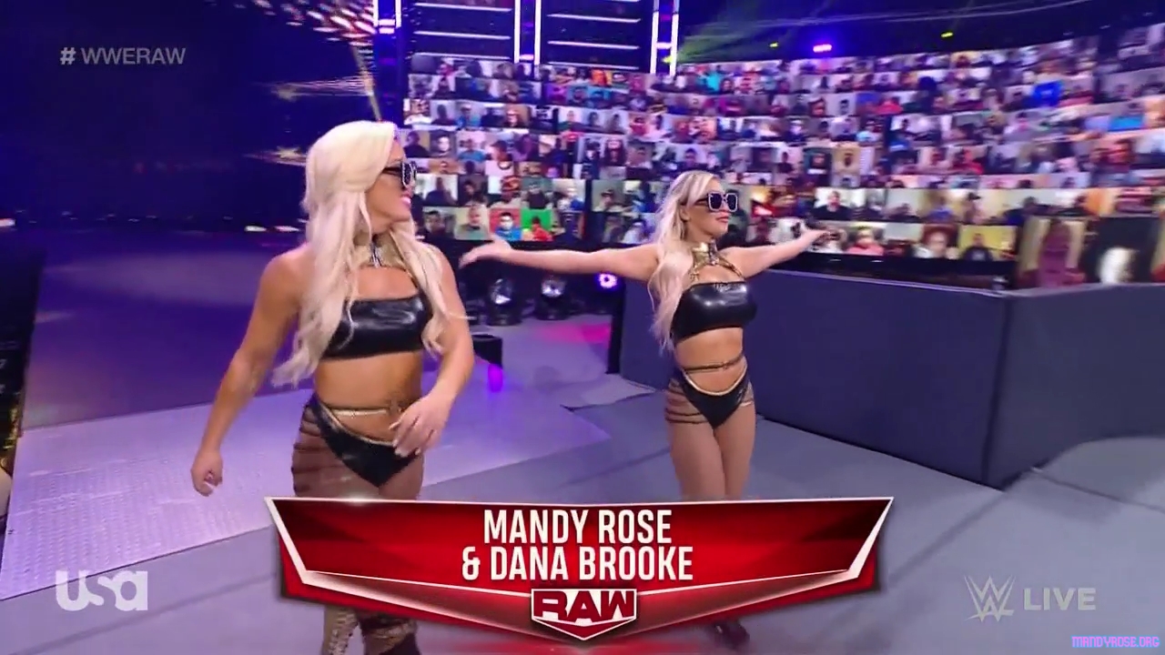WWE_Monday_Night_Raw_2021_05_31_720p_HDTV_x264-NWCHD_mp40016.jpg