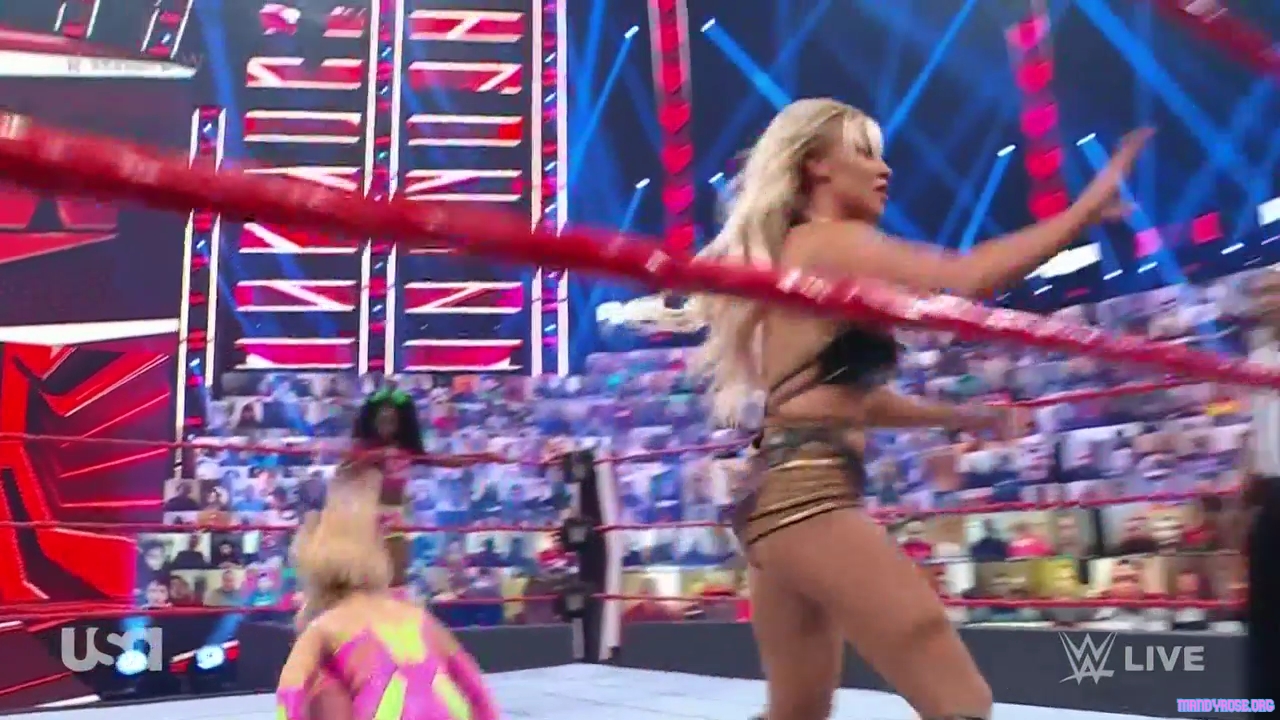 WWE_Monday_Night_Raw_2021_05_31_720p_HDTV_x264-NWCHD_mp40069.jpg
