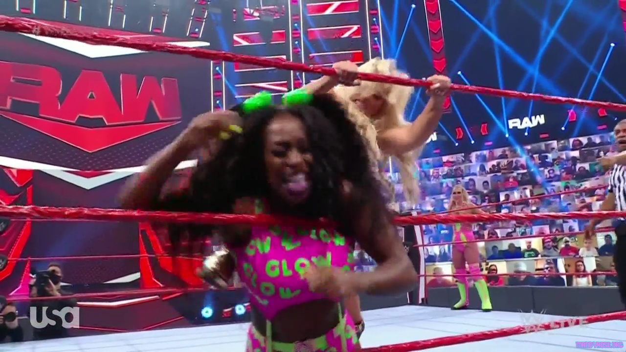 WWE_Monday_Night_Raw_2021_05_31_720p_HDTV_x264-NWCHD_mp40149.jpg