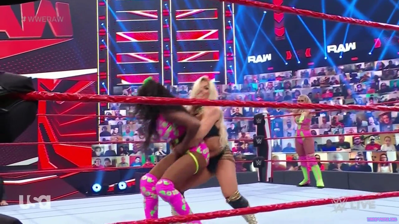 WWE_Monday_Night_Raw_2021_05_31_720p_HDTV_x264-NWCHD_mp40155.jpg