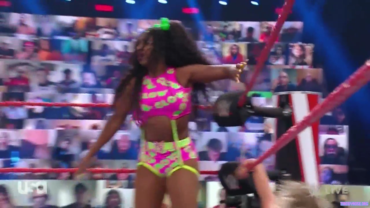WWE_Monday_Night_Raw_2021_05_31_720p_HDTV_x264-NWCHD_mp40183.jpg