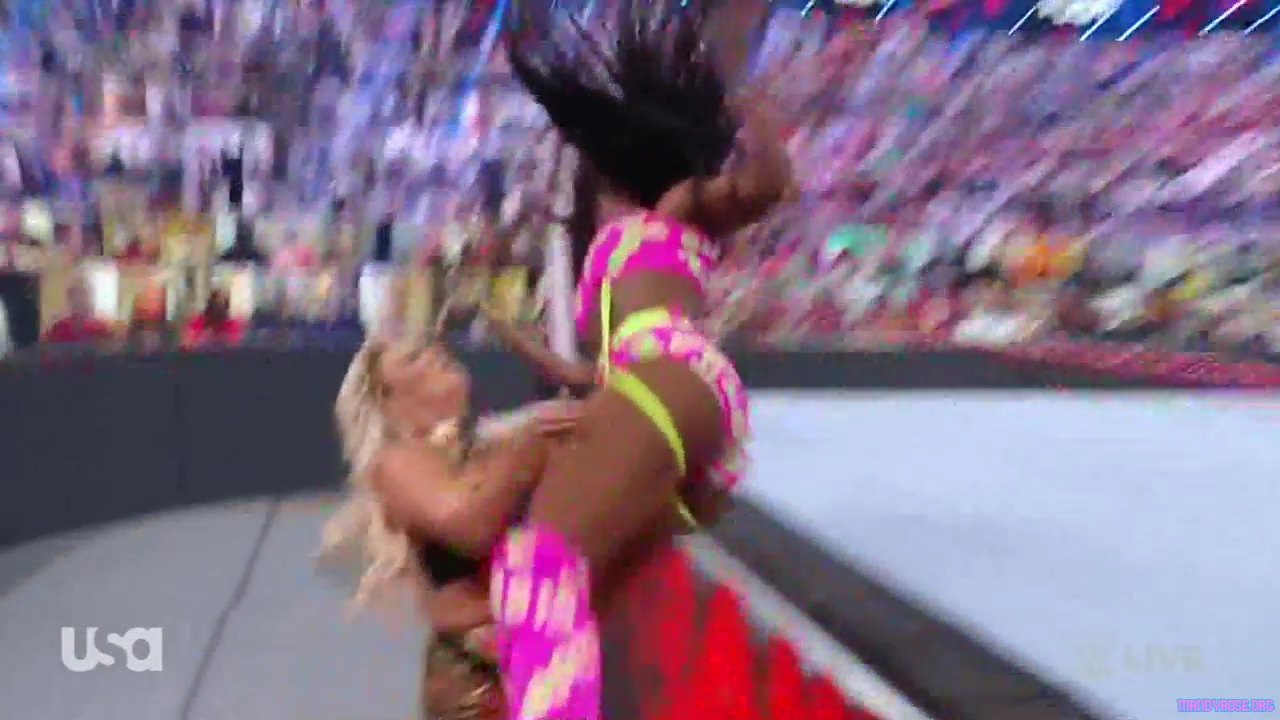WWE_Monday_Night_Raw_2021_05_31_720p_HDTV_x264-NWCHD_mp40215.jpg