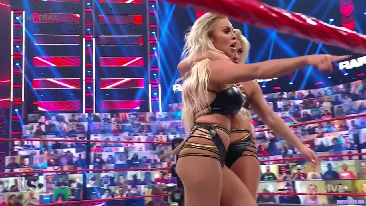 WWE_Monday_Night_Raw_2021_05_31_720p_HDTV_x264-NWCHD_mp40278.jpg
