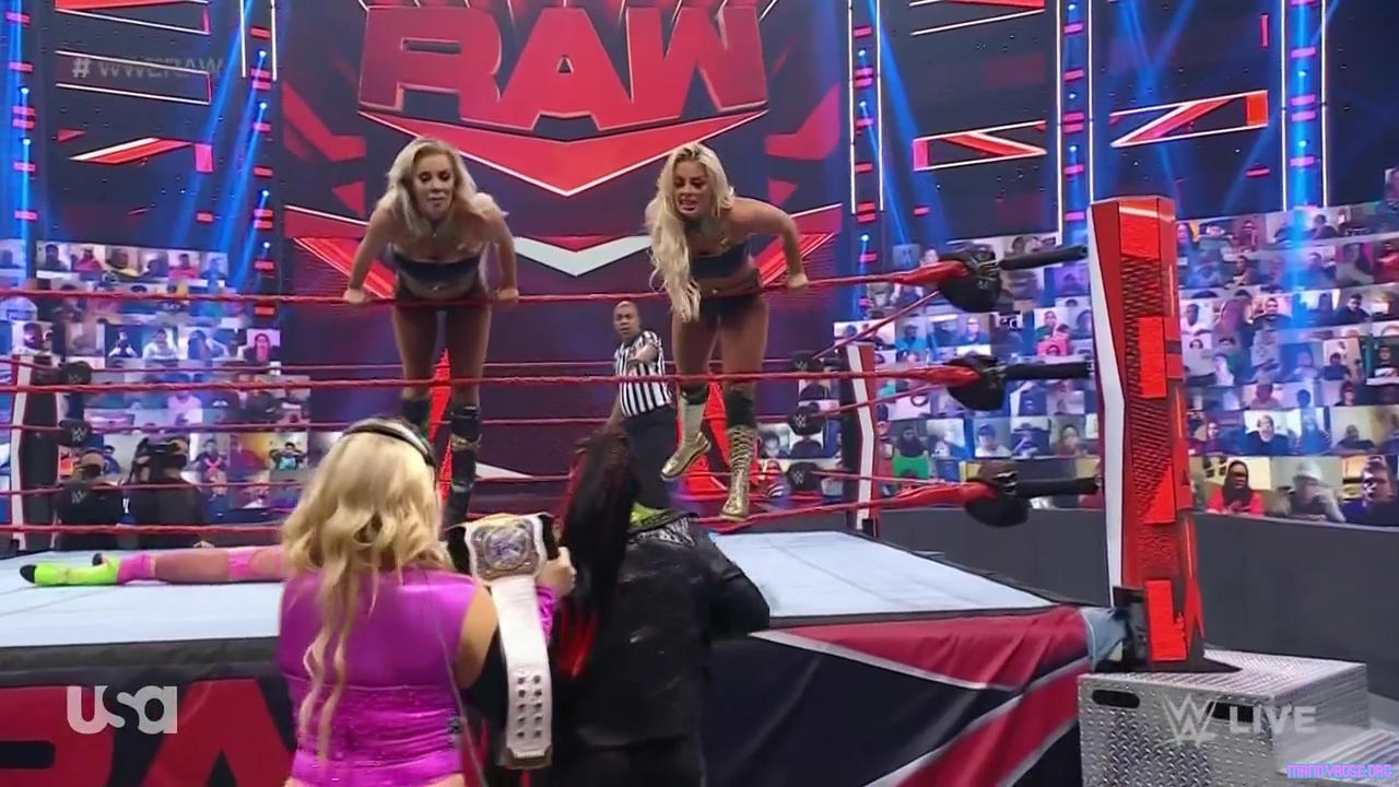 WWE_Monday_Night_Raw_2021_05_31_720p_HDTV_x264-NWCHD_mp40285.jpg