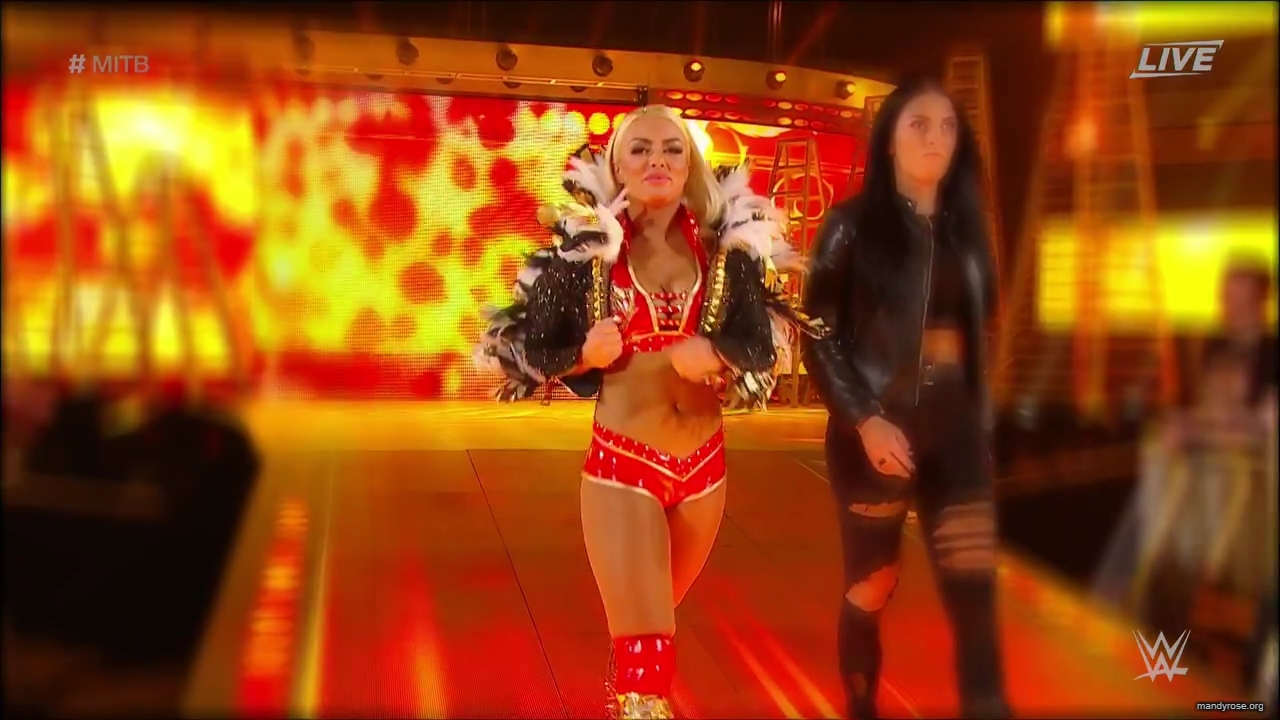 WWE_Money_In_The_Bank_2019_PPV_720p_WEB_h264-HEEL_mp40008.jpg