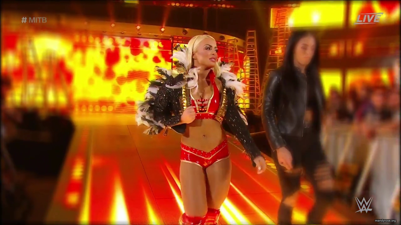 WWE_Money_In_The_Bank_2019_PPV_720p_WEB_h264-HEEL_mp40009.jpg