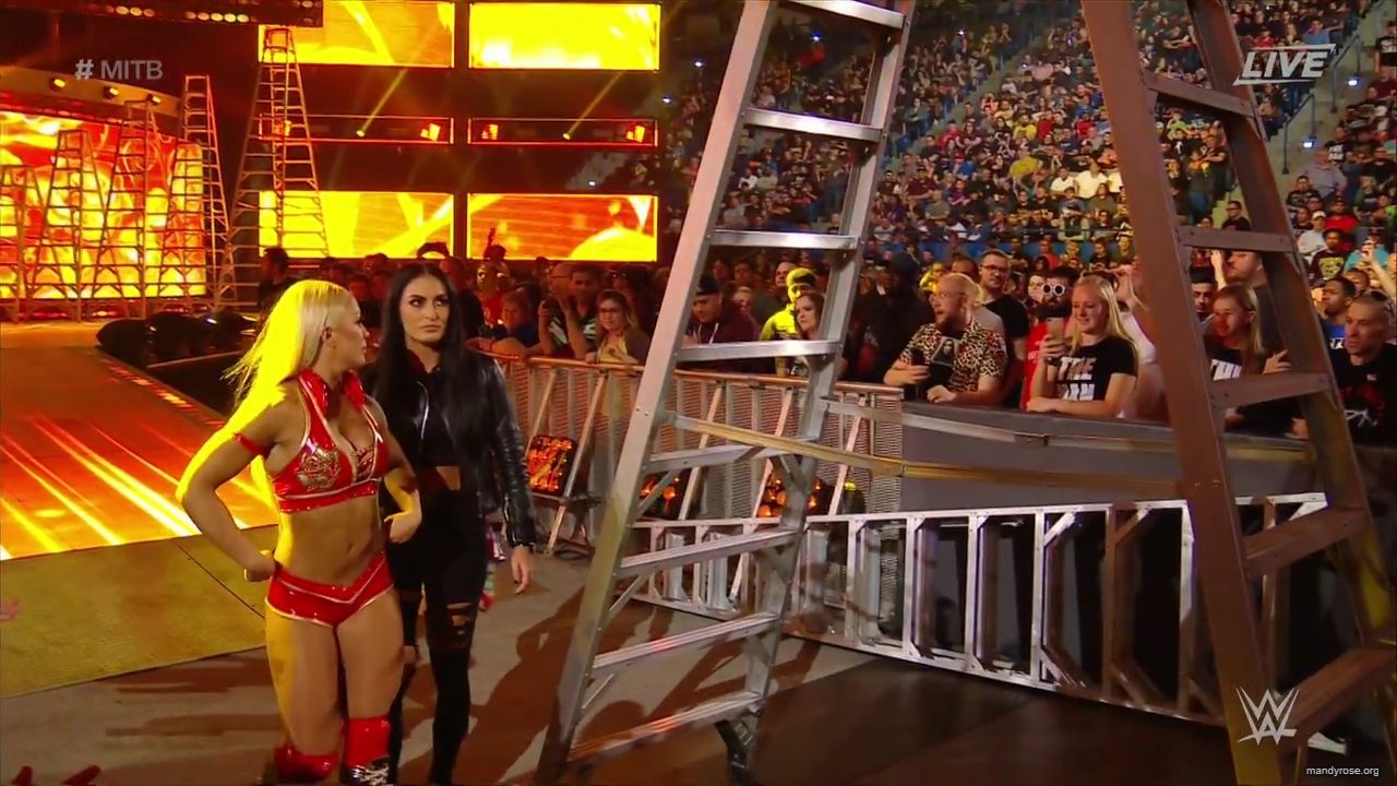 WWE_Money_In_The_Bank_2019_PPV_720p_WEB_h264-HEEL_mp40019.jpg
