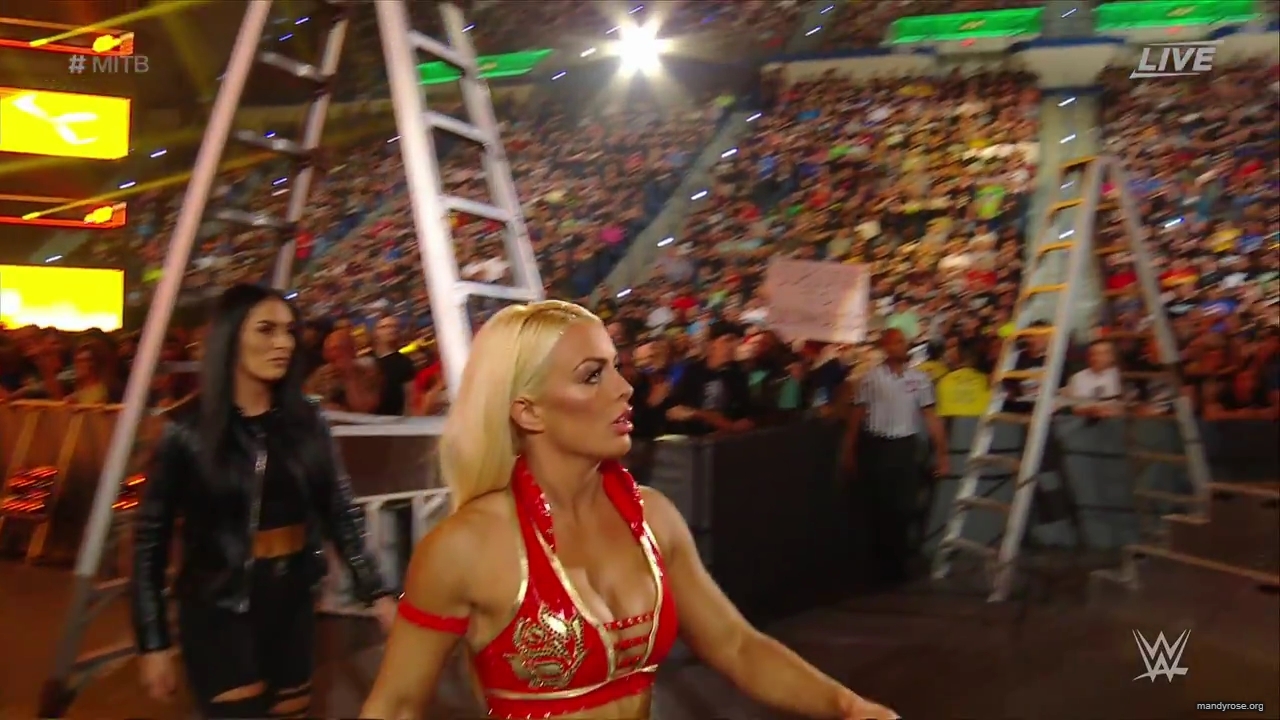 WWE_Money_In_The_Bank_2019_PPV_720p_WEB_h264-HEEL_mp40022.jpg