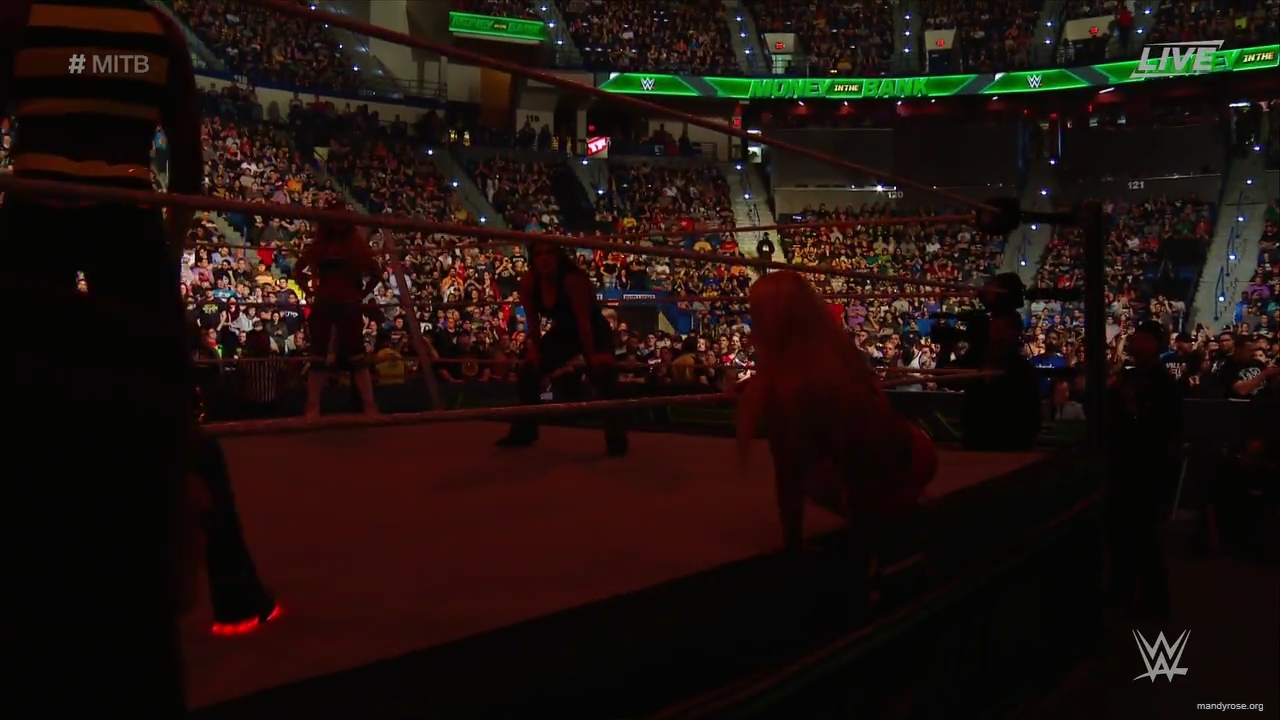 WWE_Money_In_The_Bank_2019_PPV_720p_WEB_h264-HEEL_mp40026.jpg
