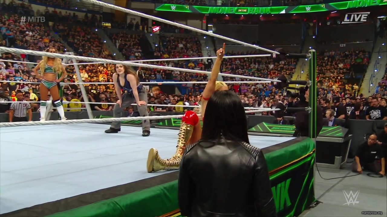 WWE_Money_In_The_Bank_2019_PPV_720p_WEB_h264-HEEL_mp40028.jpg