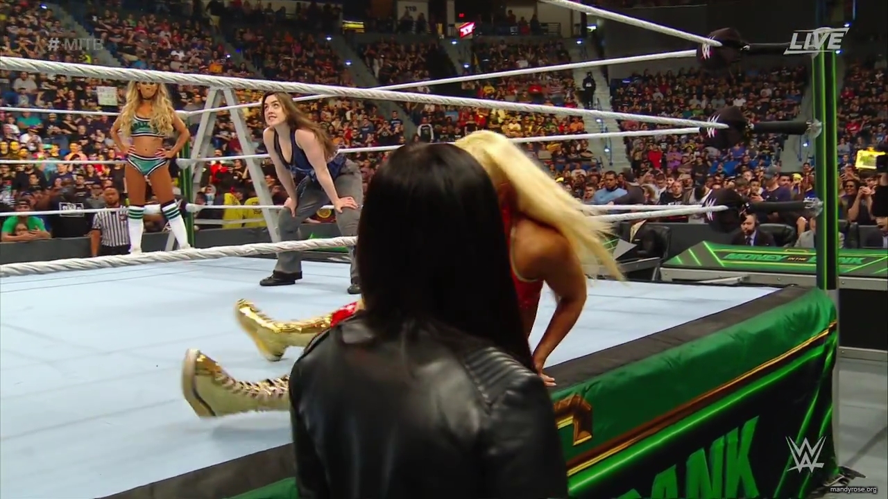 WWE_Money_In_The_Bank_2019_PPV_720p_WEB_h264-HEEL_mp40030.jpg