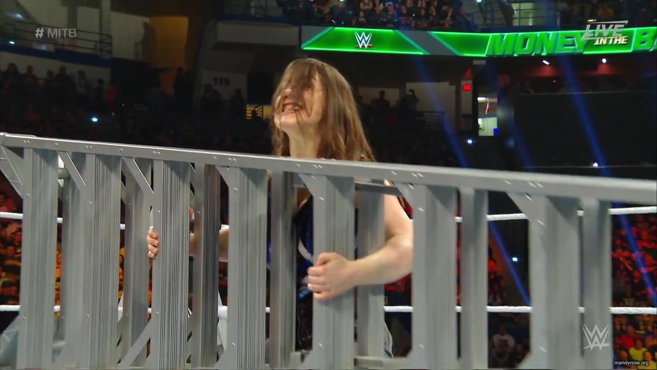 WWE_Money_In_The_Bank_2019_PPV_720p_WEB_h264-HEEL_mp40068.jpg