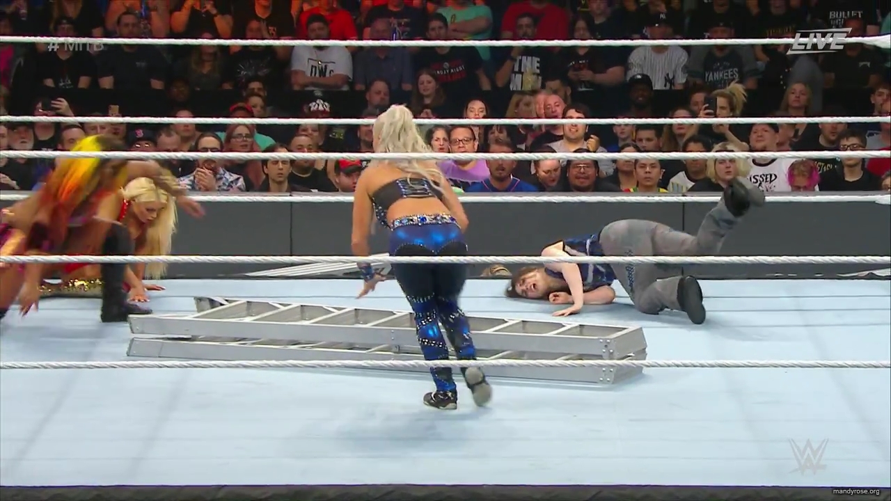 WWE_Money_In_The_Bank_2019_PPV_720p_WEB_h264-HEEL_mp40073.jpg