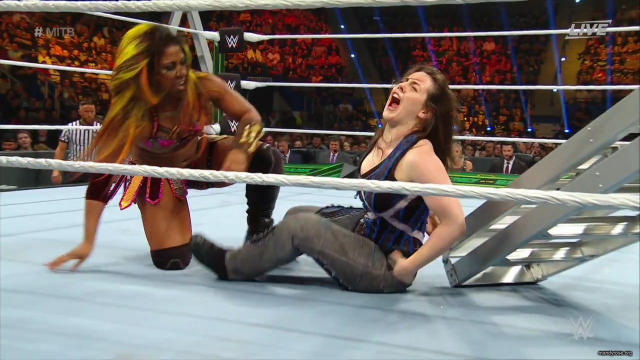 WWE_Money_In_The_Bank_2019_PPV_720p_WEB_h264-HEEL_mp40099.jpg