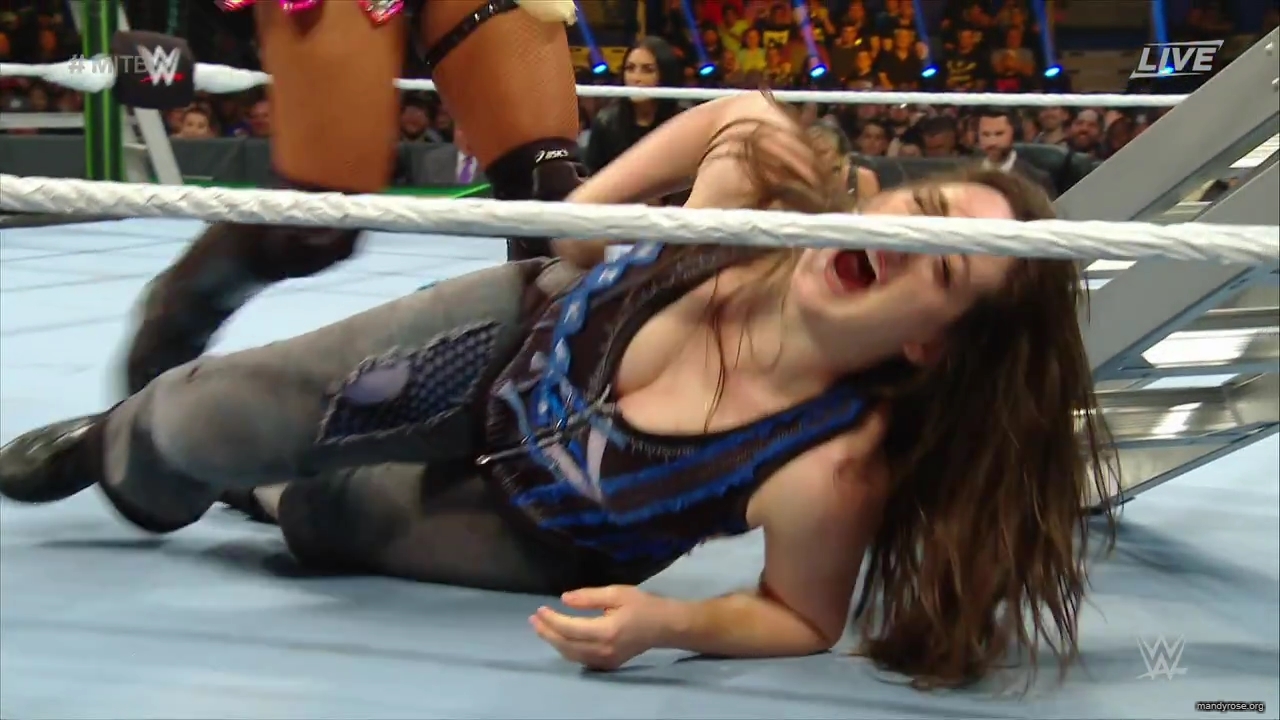 WWE_Money_In_The_Bank_2019_PPV_720p_WEB_h264-HEEL_mp40100.jpg