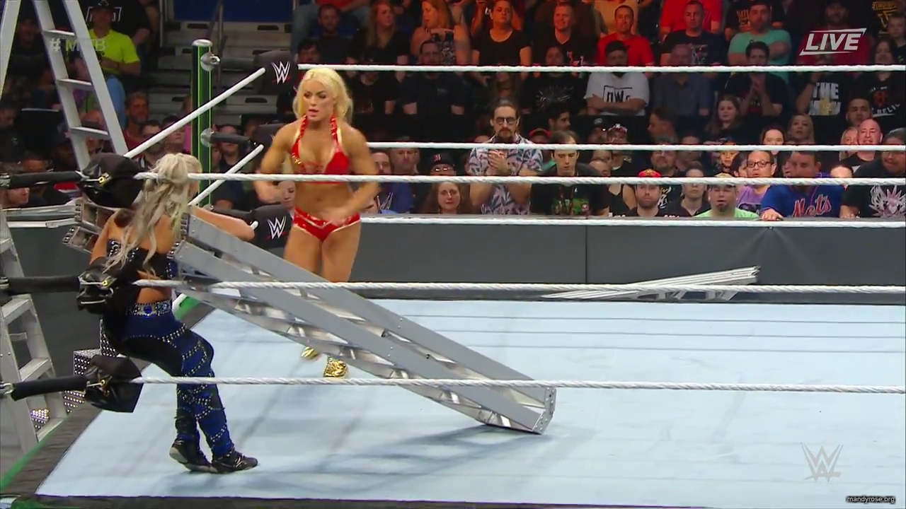 WWE_Money_In_The_Bank_2019_PPV_720p_WEB_h264-HEEL_mp40106.jpg