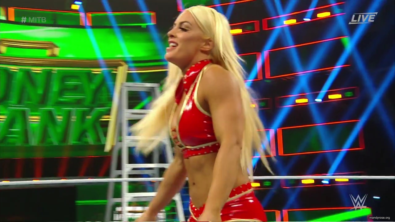 WWE_Money_In_The_Bank_2019_PPV_720p_WEB_h264-HEEL_mp40179.jpg