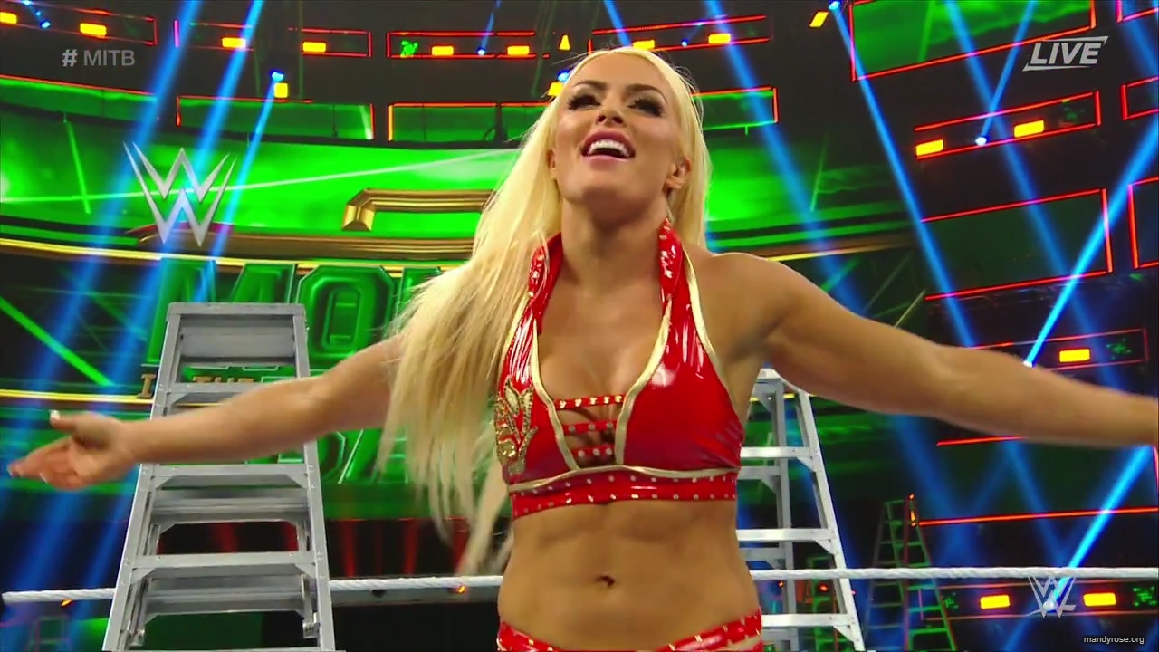 WWE_Money_In_The_Bank_2019_PPV_720p_WEB_h264-HEEL_mp40180.jpg