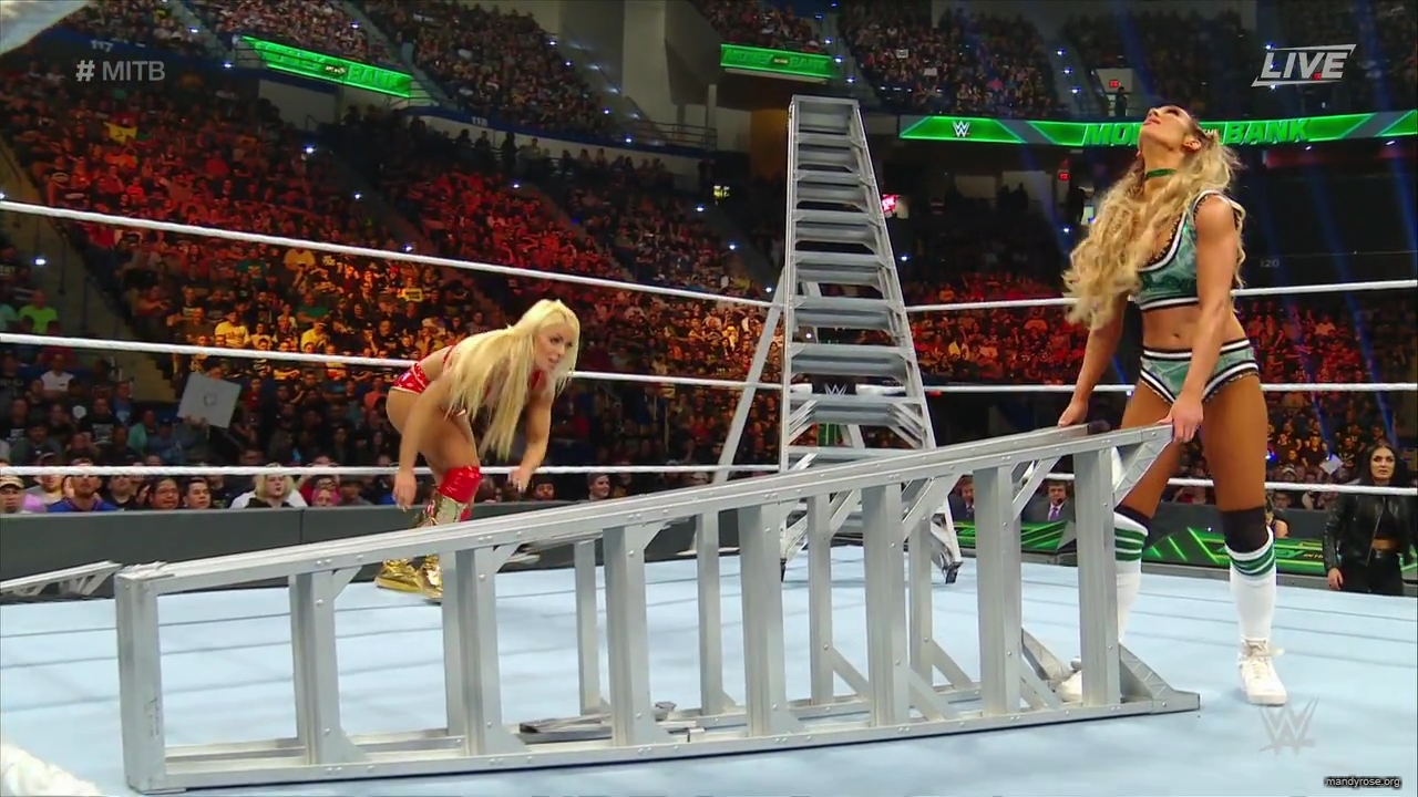 WWE_Money_In_The_Bank_2019_PPV_720p_WEB_h264-HEEL_mp40218.jpg