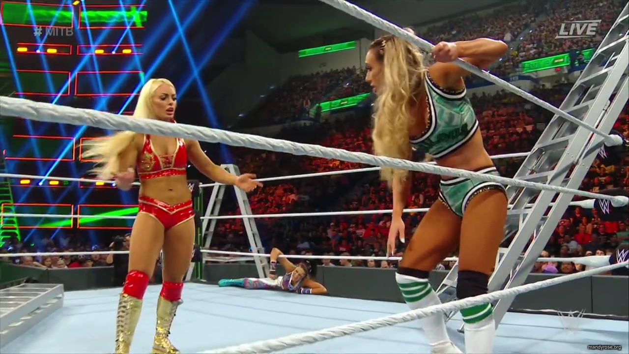 WWE_Money_In_The_Bank_2019_PPV_720p_WEB_h264-HEEL_mp40228.jpg