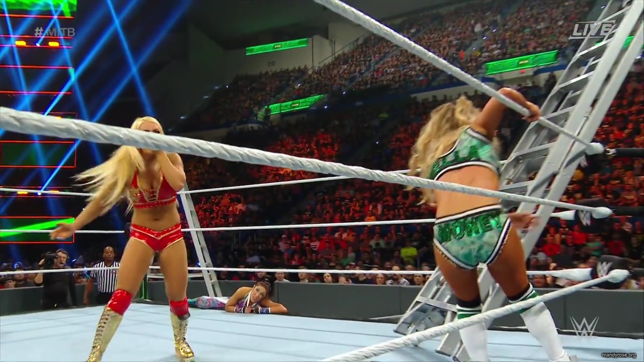 WWE_Money_In_The_Bank_2019_PPV_720p_WEB_h264-HEEL_mp40233.jpg