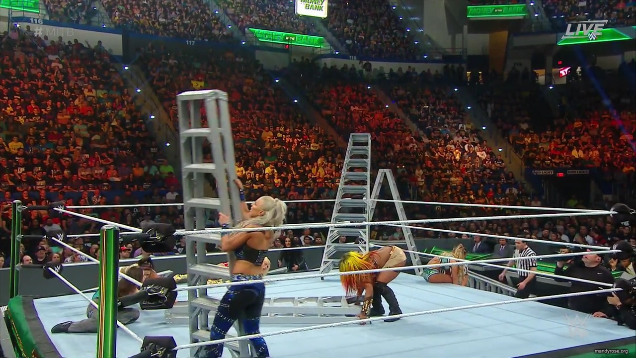WWE_Money_In_The_Bank_2019_PPV_720p_WEB_h264-HEEL_mp40241.jpg