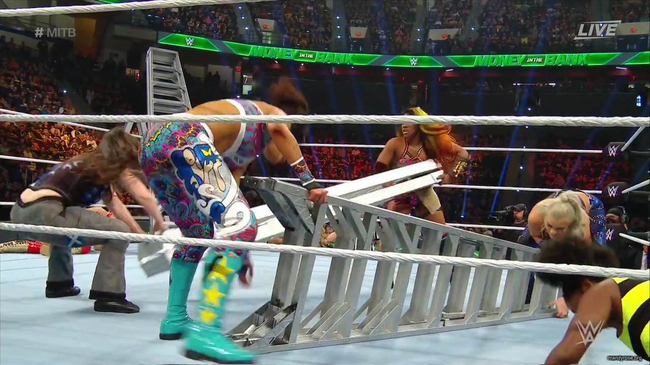 WWE_Money_In_The_Bank_2019_PPV_720p_WEB_h264-HEEL_mp40250.jpg