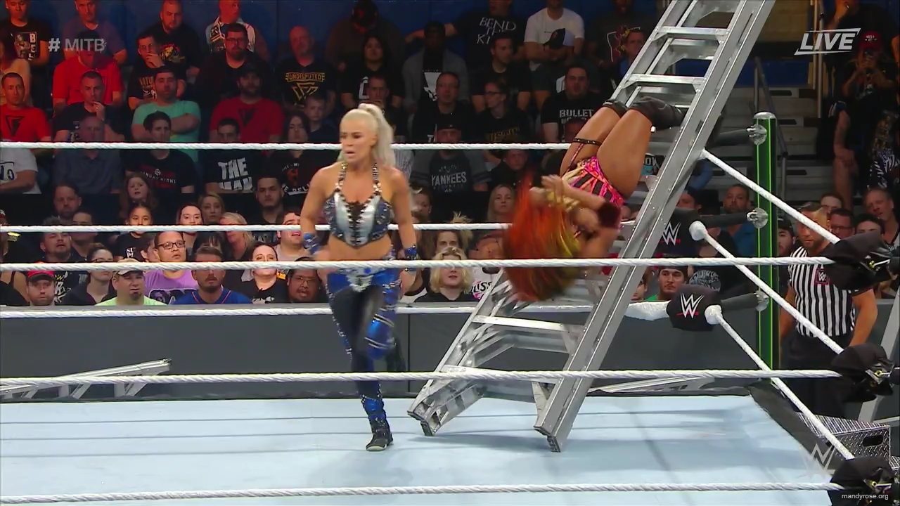 WWE_Money_In_The_Bank_2019_PPV_720p_WEB_h264-HEEL_mp40251.jpg
