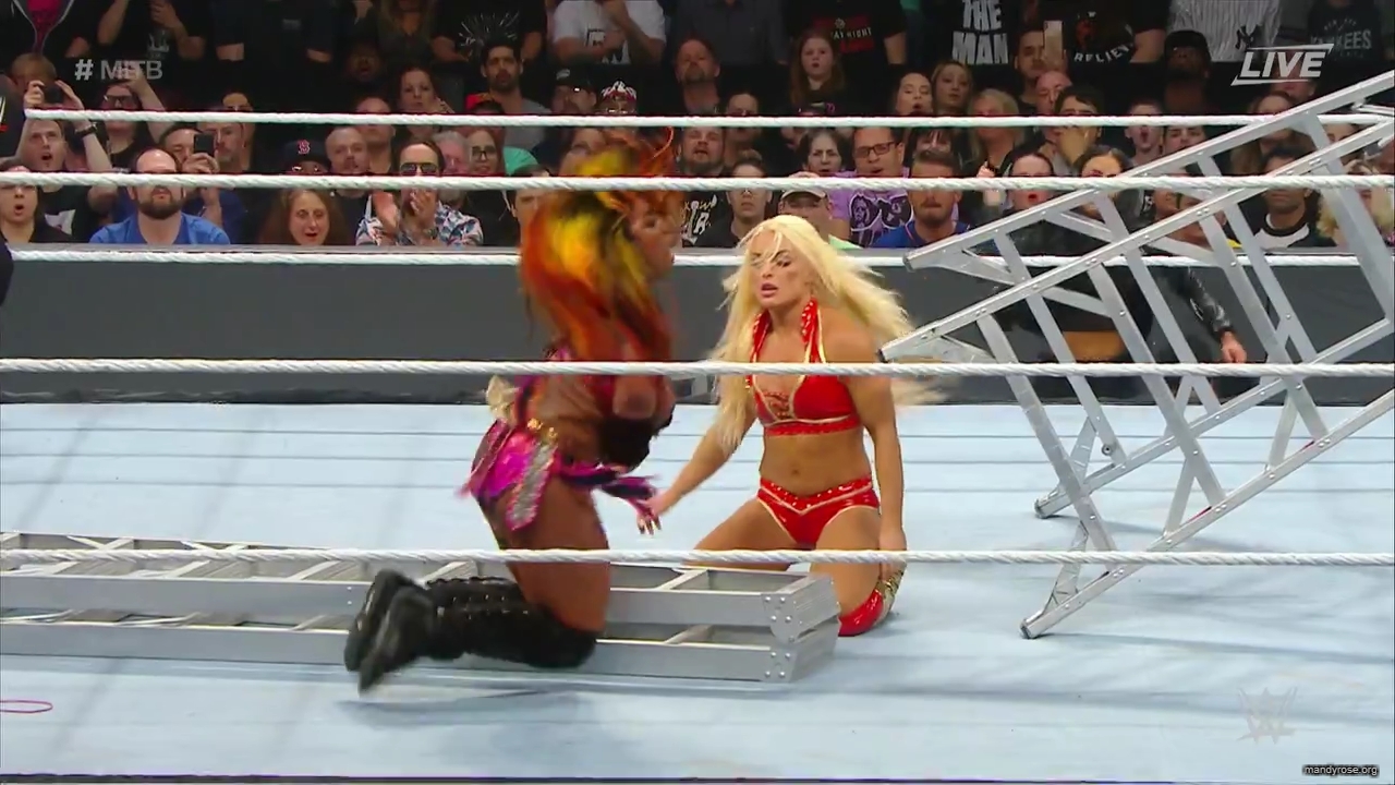 WWE_Money_In_The_Bank_2019_PPV_720p_WEB_h264-HEEL_mp40329.jpg