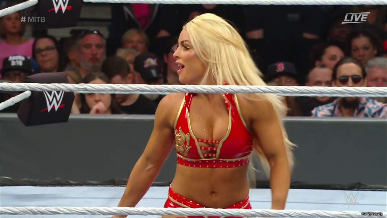 WWE_Money_In_The_Bank_2019_PPV_720p_WEB_h264-HEEL_mp40342.jpg