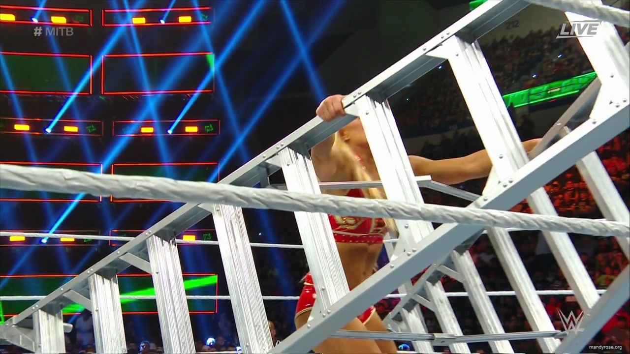 WWE_Money_In_The_Bank_2019_PPV_720p_WEB_h264-HEEL_mp40349.jpg