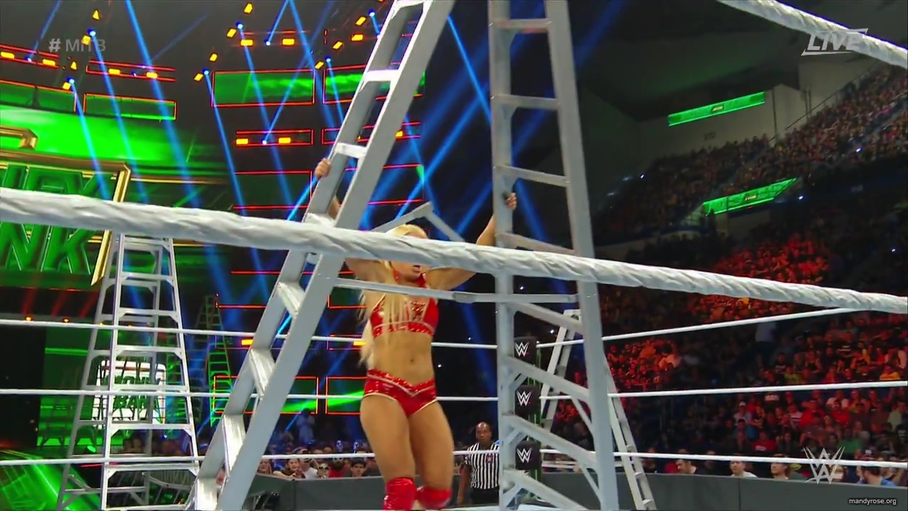 WWE_Money_In_The_Bank_2019_PPV_720p_WEB_h264-HEEL_mp40351.jpg