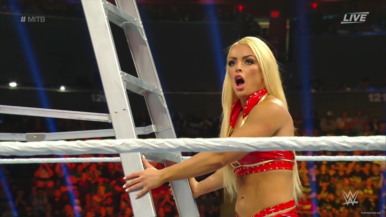 WWE_Money_In_The_Bank_2019_PPV_720p_WEB_h264-HEEL_mp40363.jpg