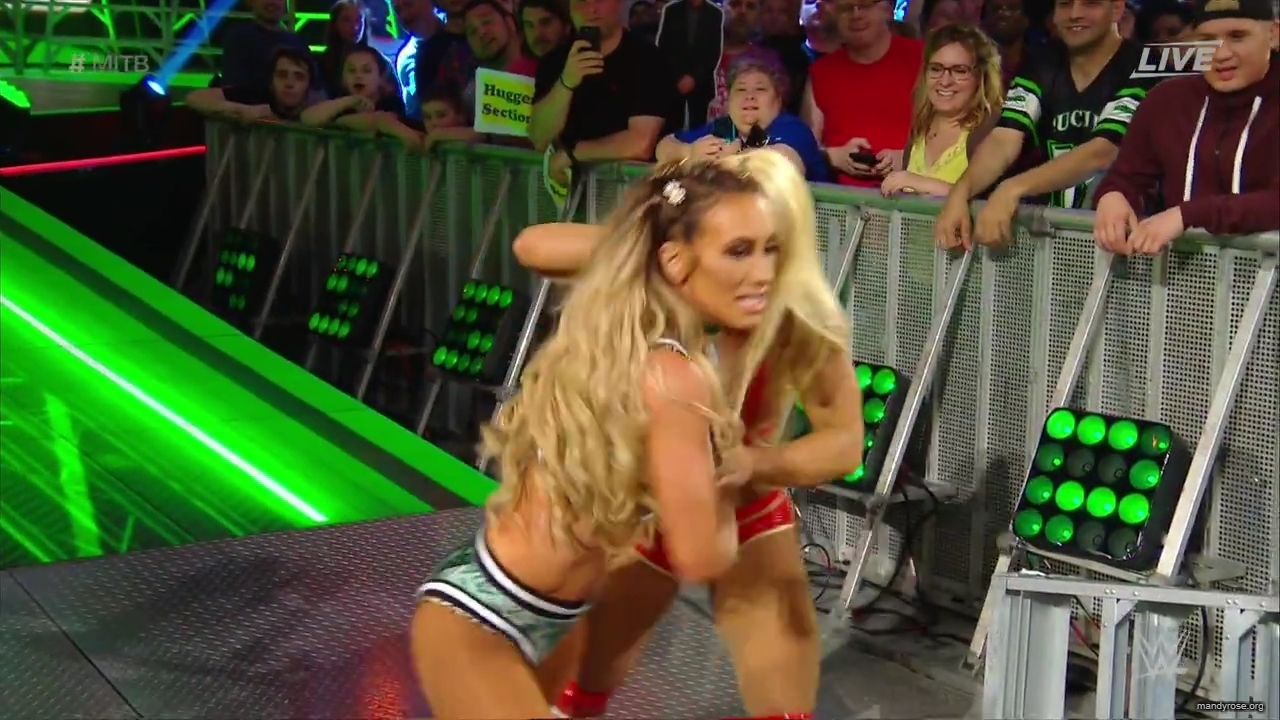 WWE_Money_In_The_Bank_2019_PPV_720p_WEB_h264-HEEL_mp40372.jpg