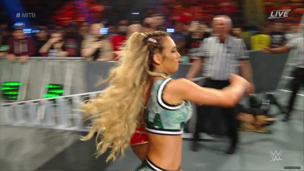 WWE_Money_In_The_Bank_2019_PPV_720p_WEB_h264-HEEL_mp40373.jpg