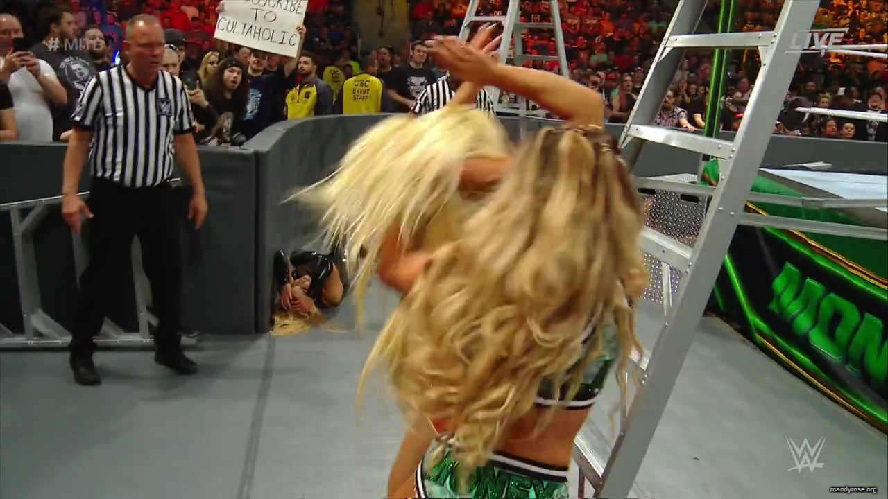 WWE_Money_In_The_Bank_2019_PPV_720p_WEB_h264-HEEL_mp40376.jpg
